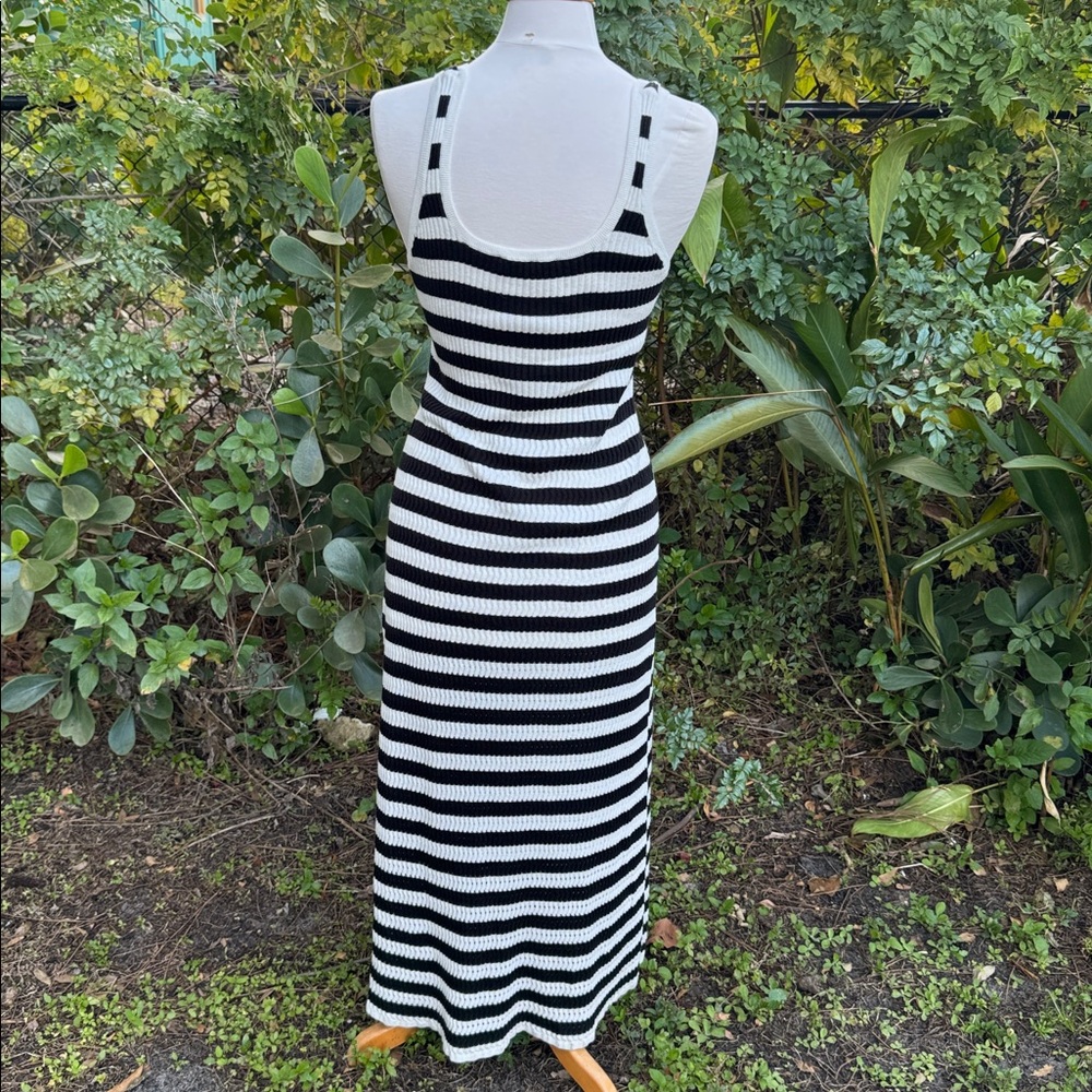 Everlane The Crochet Knit Tank Dress, size medium - Picture 7 of 10